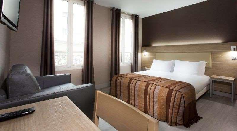 Hotel Des Pavillons Paris Room photo